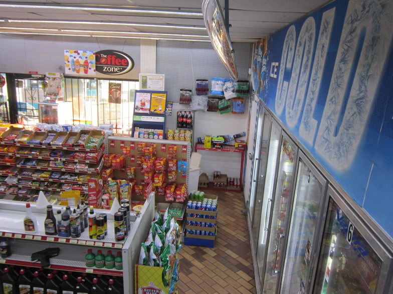 More Photos Of 2301 Lackey St, Lumberton Convenience Store For Sale