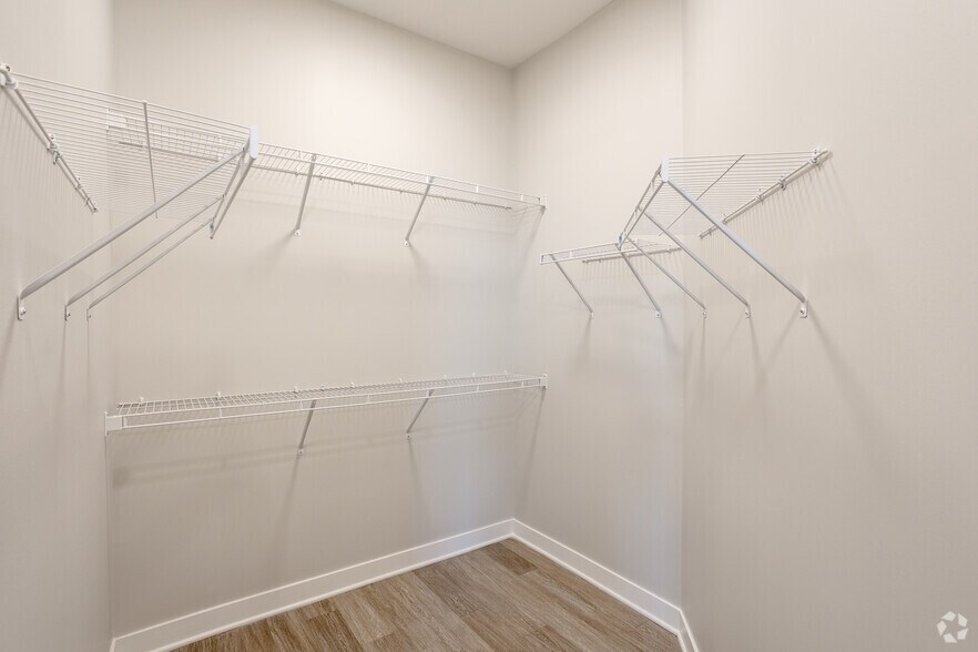 More Photos Of 501 4th Ave SE, Cedar Rapids Apartments For Lease