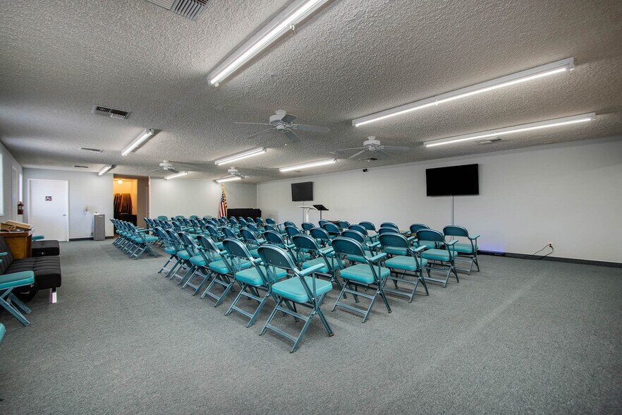 More Photos Of 50636 Golden Ray Rd, Johnson Valley Religious Facility For Sale