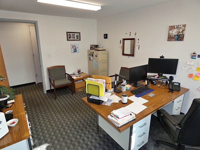 More Photos Of 2495 Elmwood Ave, Buffalo Office For Sale
