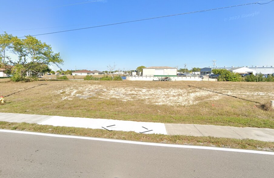 More Photos Of 809-817 SE 10th St, Cape Coral Land For Sale