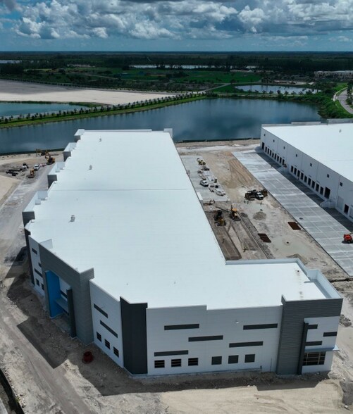 More Photos Of 1001 Park of Commerce Blvd, Homestead Unknown For Lease