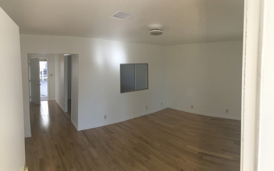 More Photos Of 757 E San Bernardino Rd, Covina Contractor Storage Yard For Lease