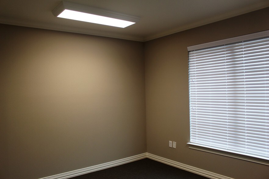 More Photos Of 8951 Collin McKinney Pky, McKinney Medical For Lease