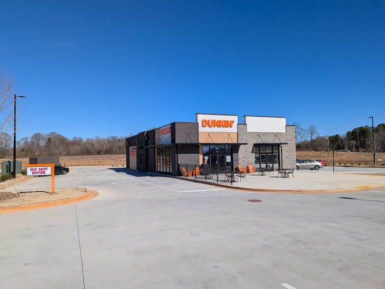 Primary Photo Of 5994 GA-124 Hwy, Hoschton Storefront For Lease