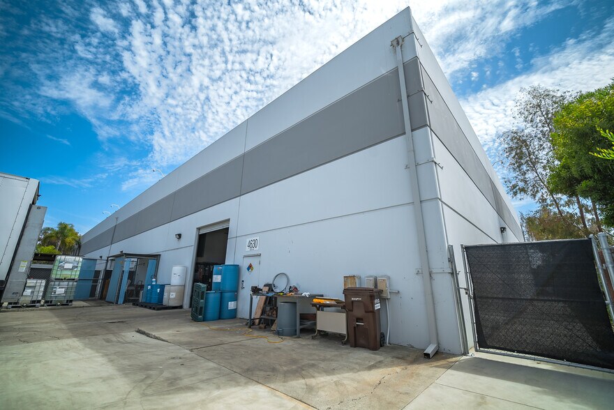 More Photos Of 4630 North Ave, Oceanside Warehouse For Lease