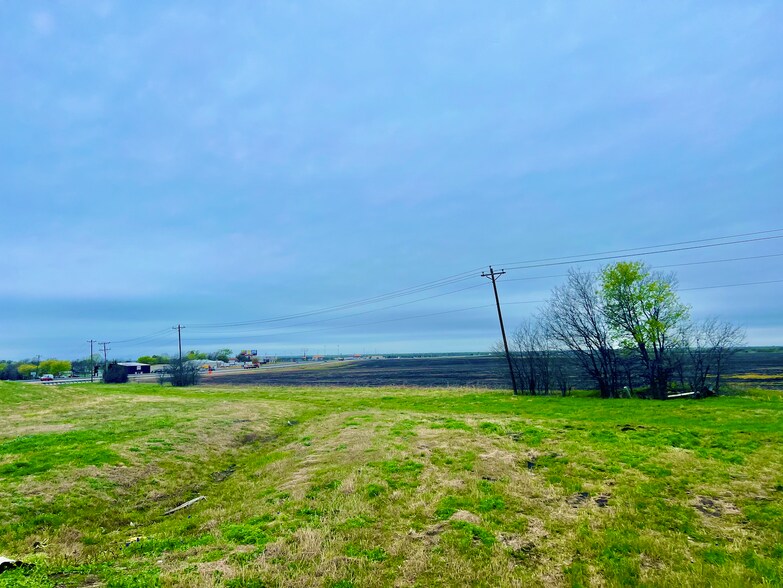 More Photos Of NWC Highway 175 & CR 4104, Crandall Land For Sale