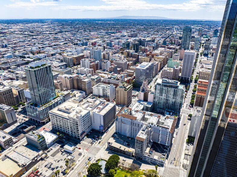 More Photos Of 417 S Hill St, Los Angeles Office For Sale