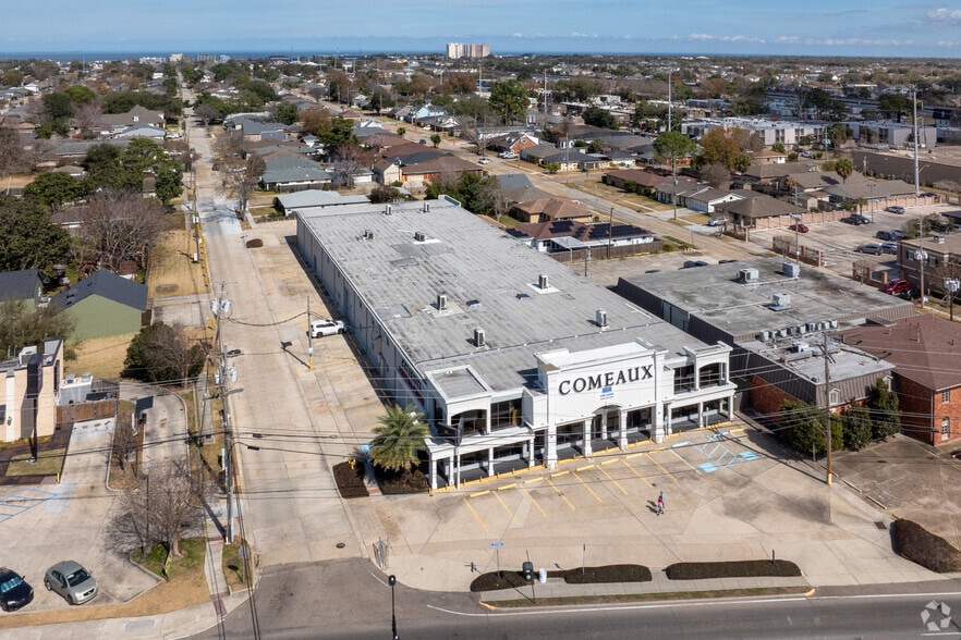 More Photos Of 415 Veterans Memorial Blvd, Metairie Freestanding For Lease