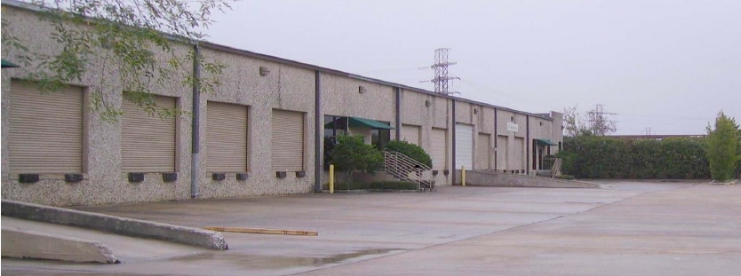 More Photos Of 1924 Rankin Rd, Houston Light Distribution For Lease