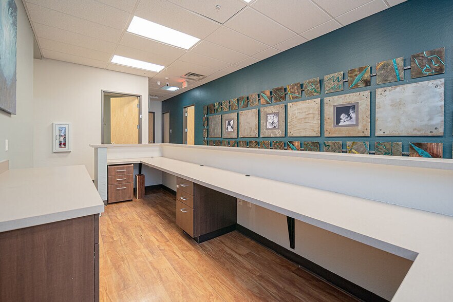 More Photos Of 4338 W Thomas Rd, Phoenix Storefront For Sale