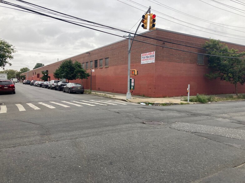 More Photos Of 1900 Linden Blvd, Brooklyn Warehouse For Lease