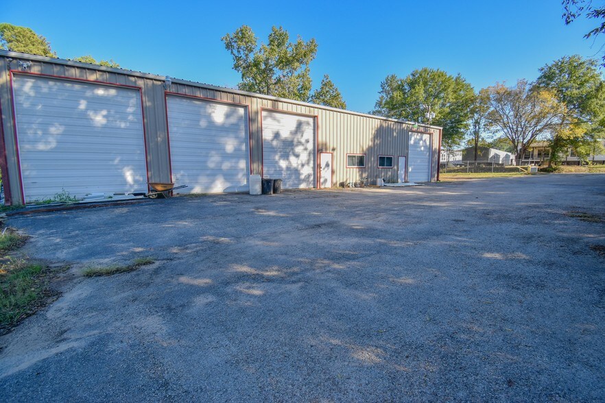 More Photos Of 511 N Northeast Loop 323, Tyler Office Residential For Lease