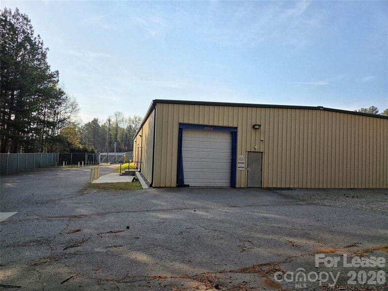 More Photos Of 135 Joshua Ct, Lincolnton Warehouse For Lease