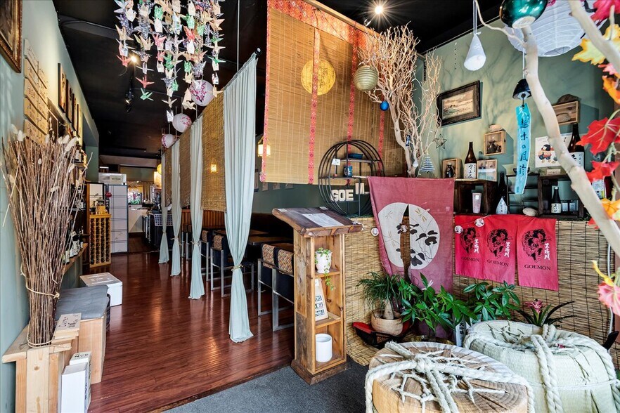 More Photos Of 1524-1526 Irving St, San Francisco Storefront Retail Residential For Sale