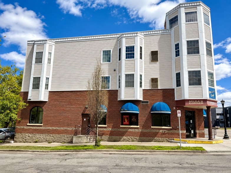 More Photos Of 1720 Glenwood Ave N, Minneapolis Apartments For Sale