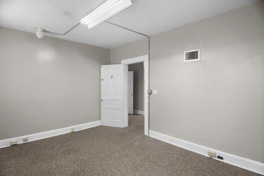 More Photos Of 105 Lancaster St SW, Aiken Loft Creative Space For Lease
