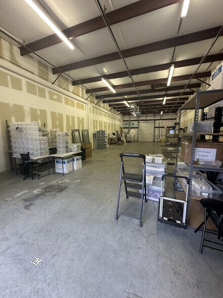 More Photos Of 1301-1317 Copeland Oak Dr, Morrisville Warehouse For Sale