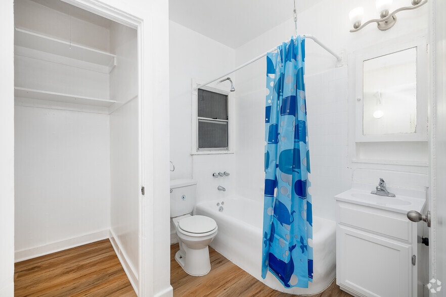 More Photos Of 100 N Kenmore Ave, Los Angeles Apartments For Sale