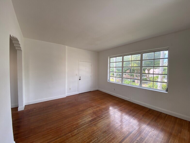 More Photos Of 901 Pennsylvania Ave, Miami Beach Apartments For Sale