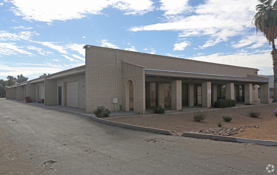More Photos Of 3137 W Virginia Ave, Phoenix Warehouse For Lease