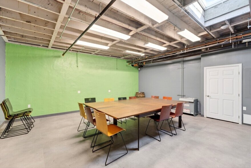 More Photos Of 625 Main St, Watsonville Freestanding For Sale