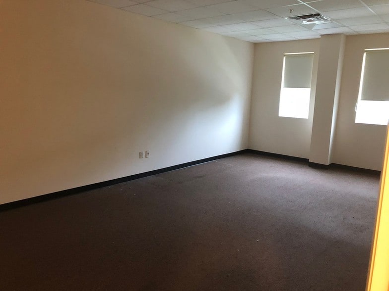 More Photos Of 1440 SW 28th Ave, Pompano Beach Warehouse For Sale