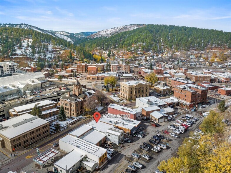 More Photos Of 87 Sherman St, Deadwood Restaurant For Lease