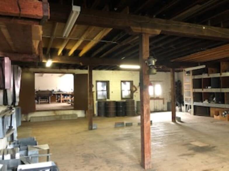 More Photos Of 4298 Pearl Rd, Cleveland Loft Creative Space For Lease