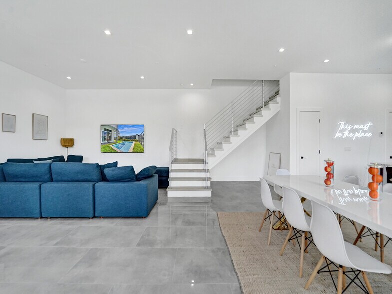 More Photos Of 1220-1226 NE 15th Ave, Fort Lauderdale Apartments For Sale