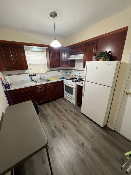 More Photos Of 814 76th St, North Bergen Multifamily For Sale