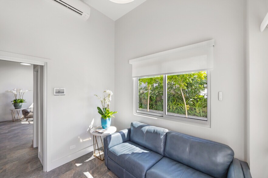 More Photos Of 3112 Mokihana St, Honolulu Loft Creative Space For Sale