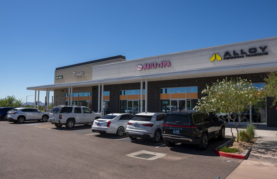 More Photos Of NNEC Loop 101 & Scottsdale Rd, Scottsdale General Retail For Sale