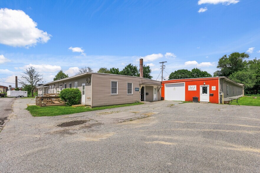 More Photos Of 36 Carpenter Street St, Keene Office For Sale
