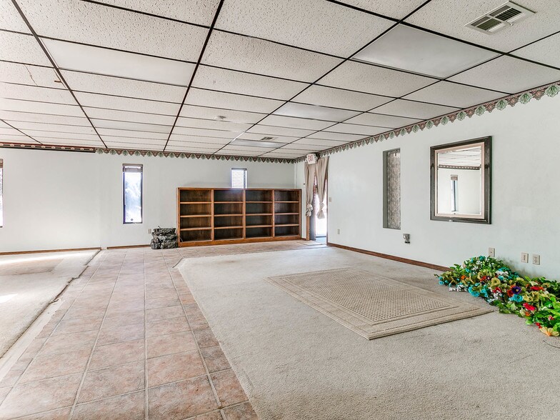 More Photos Of 2820-2828 Linda Ln, Oklahoma City Medical For Sale