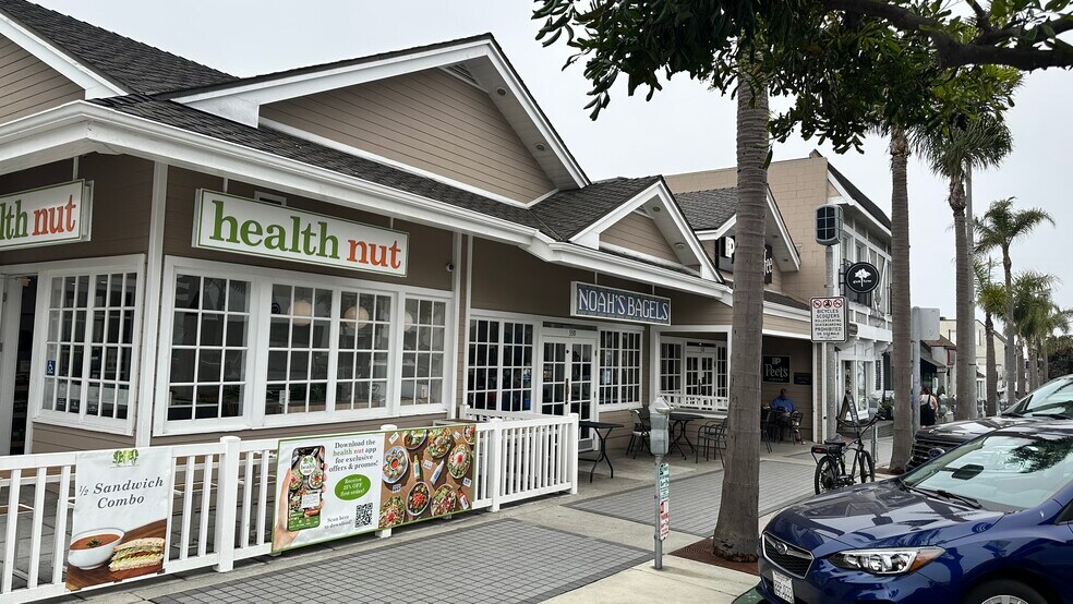 Primary Photo Of 332 Manhattan Beach Blvd, Manhattan Beach Storefront Retail Residential For Lease