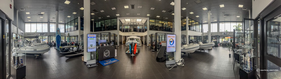 More Photos Of 1400 S Federal Hwy, Fort Lauderdale Auto Dealership For Sale