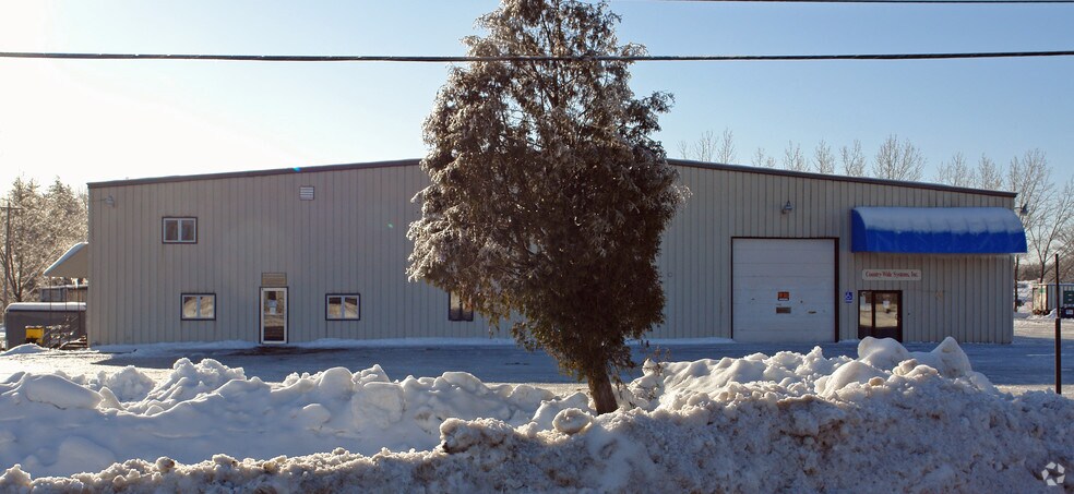 More Photos Of 22 Park Rd, Kingsbury Warehouse For Sale