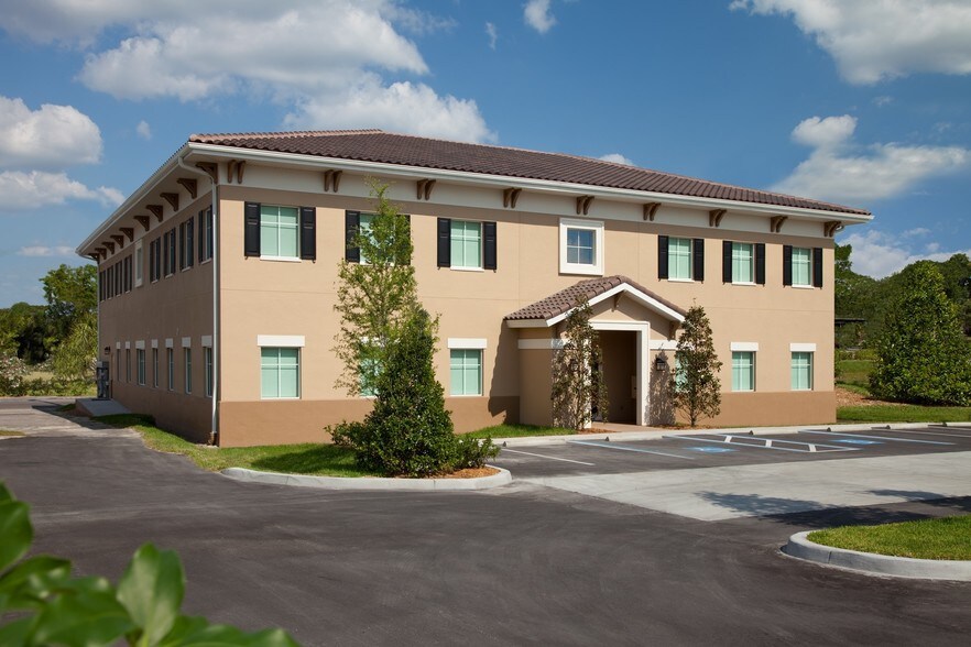 More Photos Of 2902 N Armenia Ave, Tampa Office For Lease