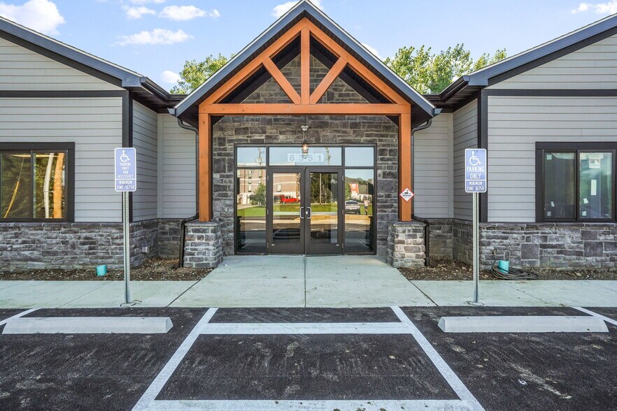 More Photos Of 6351 E Broad St, Columbus Medical For Lease