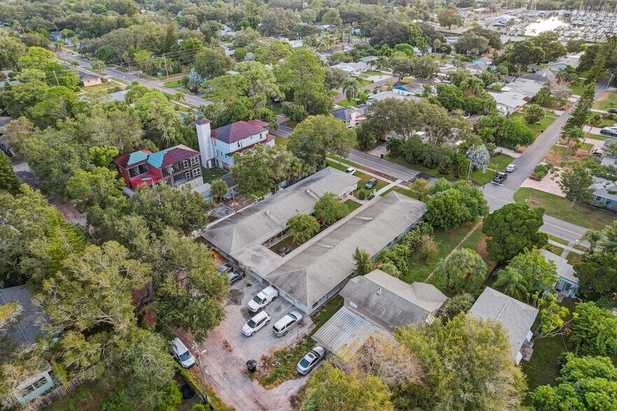 More Photos Of 3017 49th St S, Gulfport Apartments For Sale