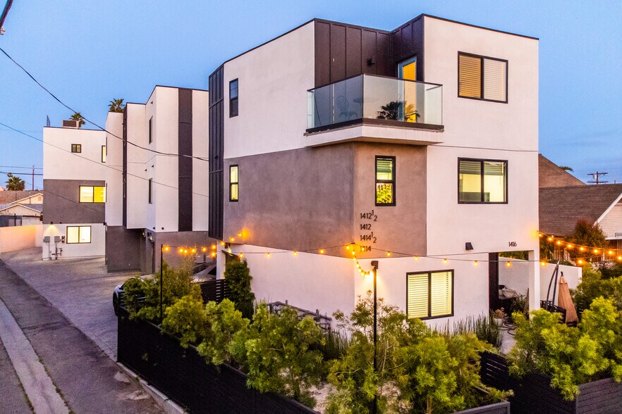 Primary Photo Of 1414 S Orange Dr, Los Angeles Apartments For Sale
