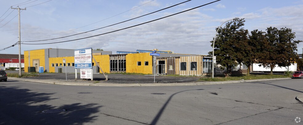 Primary Photo Of 1320 Av De Valleyfield, Laval Warehouse For Lease