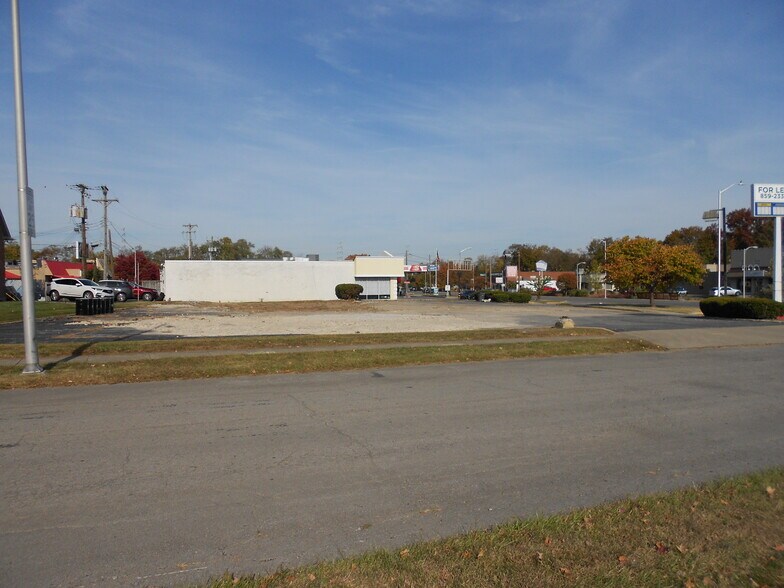 More Photos Of 216 Southland Dr, Lexington Land For Sale