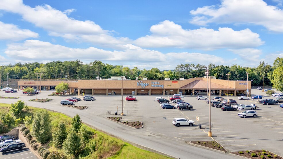 More Photos Of 1664 E Stone Dr, Kingsport Freestanding For Lease