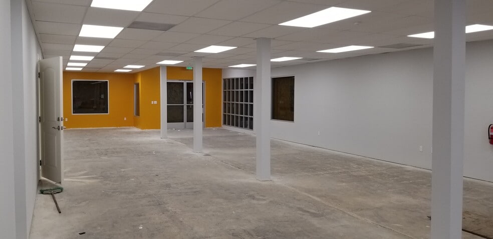 More Photos Of 558-568 N Towne Ave, Pomona Medical For Lease