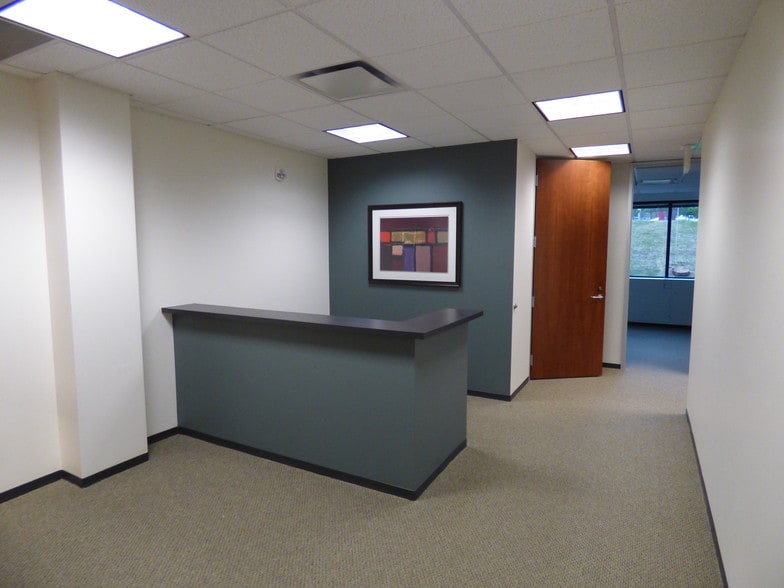 More Photos Of 7222 Commerce Center Dr, Colorado Springs Office For Lease