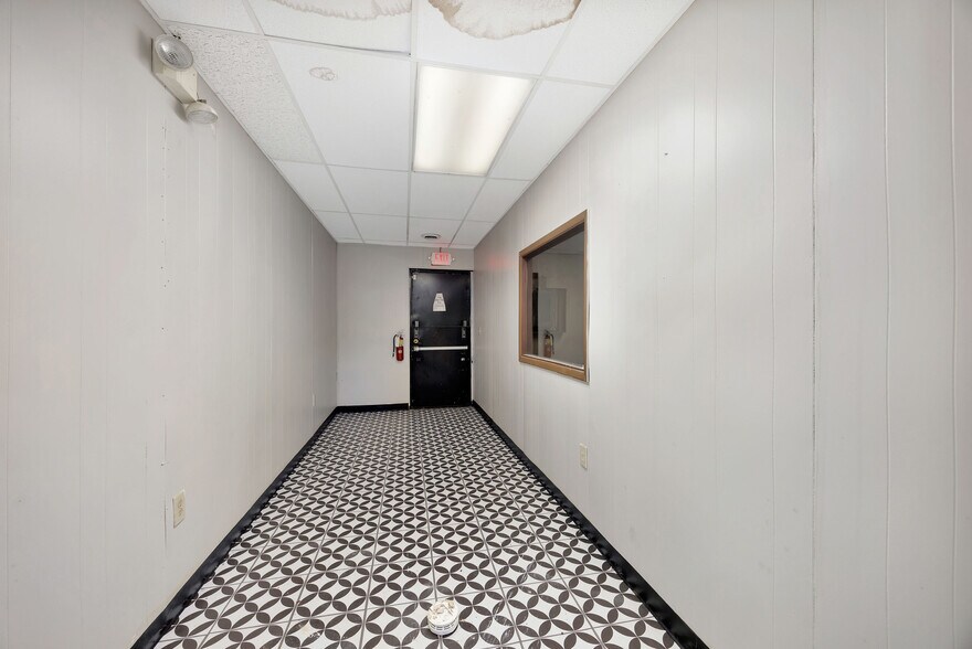 More Photos Of 3-7 Stuckhardt Rd, Trotwood Storefront Retail Office For Sale