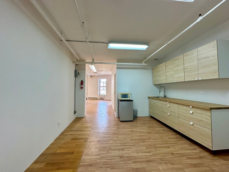 More Photos Of 429 S 5th St, Brooklyn Apartments For Lease