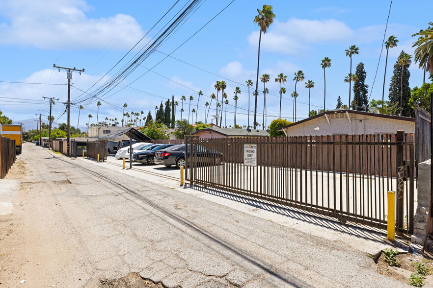 More Photos Of 480 W 18th St, San Bernardino Apartments For Sale
